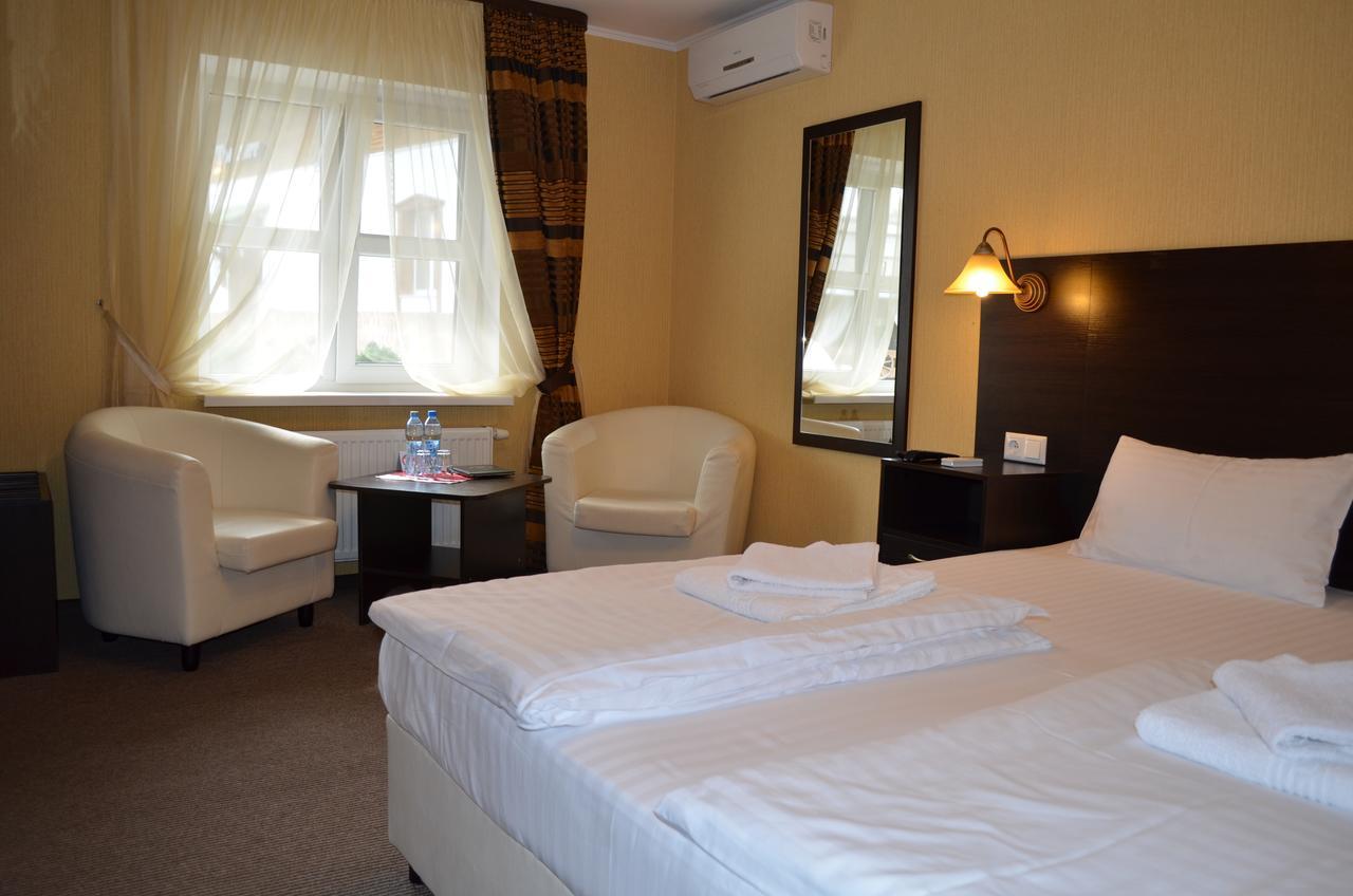 Transit Hotel Dyakovtsy Buitenkant foto